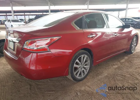 2015 Nissan Altima 2.5 S из США, поврежденный, VIN 1N4AL3AP0FC277365